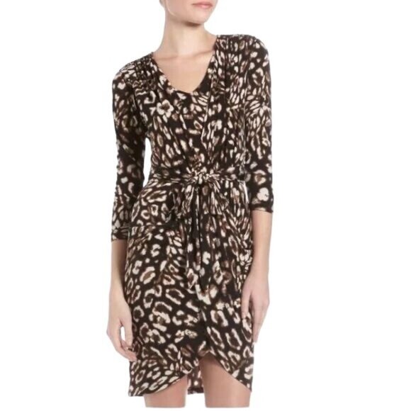 NWT BCBGMAXAZRIA Leopard Print V-Neck Tulip Skirt Wrap Dress - Picture 5 of 12